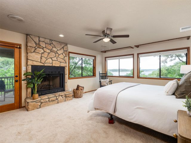 509 Coventry RD, Spicewood, TX 78669