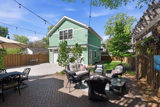 3212 Irving Avenue S, Minneapolis, MN 55408