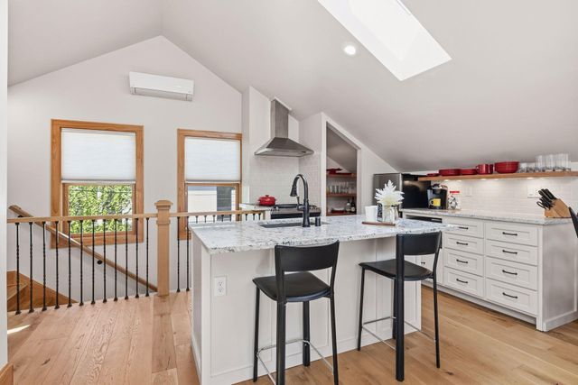 3212 Irving Avenue S, Minneapolis, MN 55408