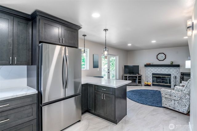 514 Blanchat Court, Enumclaw, WA 98022