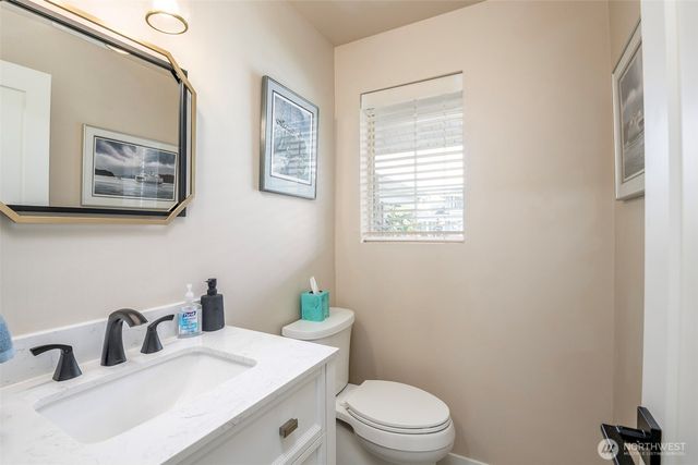 514 Blanchat Court, Enumclaw, WA 98022