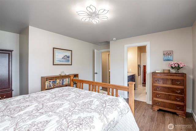 514 Blanchat Court, Enumclaw, WA 98022