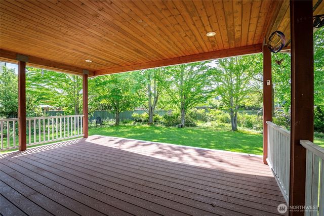 514 Blanchat Court, Enumclaw, WA 98022