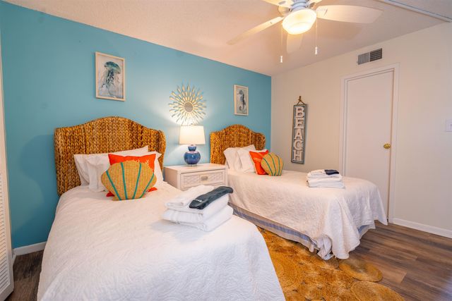 4605 S Ocean Blvd Apt H1, North Myrtle Beach, SC 29582