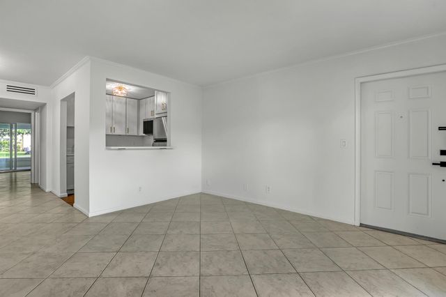 205 Main Boulevard 1c, Boynton Beach, FL 33435