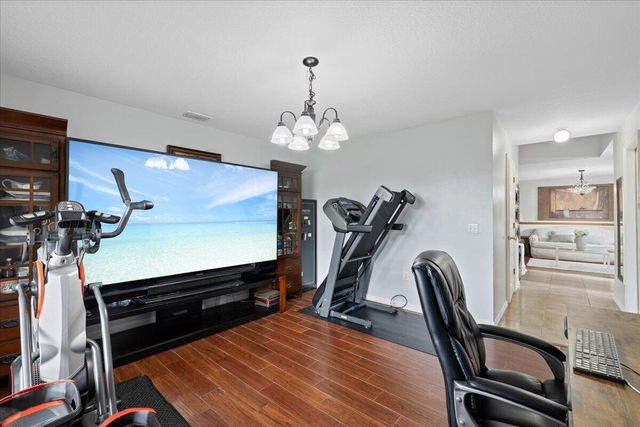 6052 Ridge Lake Circle, Vero Beach, FL 32967