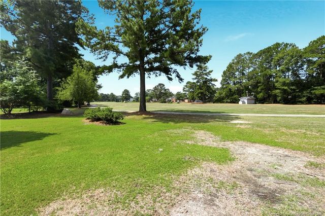 4424 Bent Grass Drive, Fayetteville, NC 28312