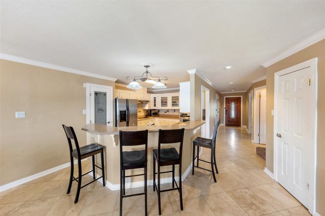 764 Lake View Drive, Montgomery, TX 77356