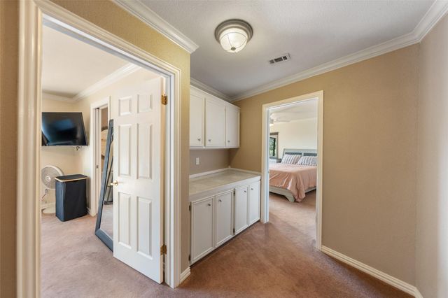 764 Lake View Drive, Montgomery, TX 77356