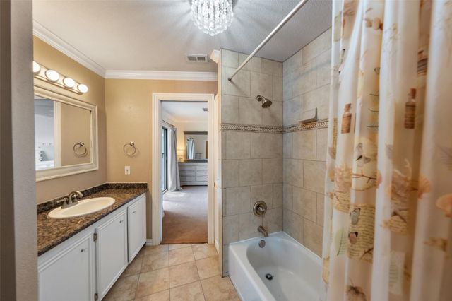 764 Lake View Drive, Montgomery, TX 77356