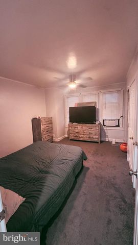 1247 CARL MILLER BLVD, Camden, NJ 08104