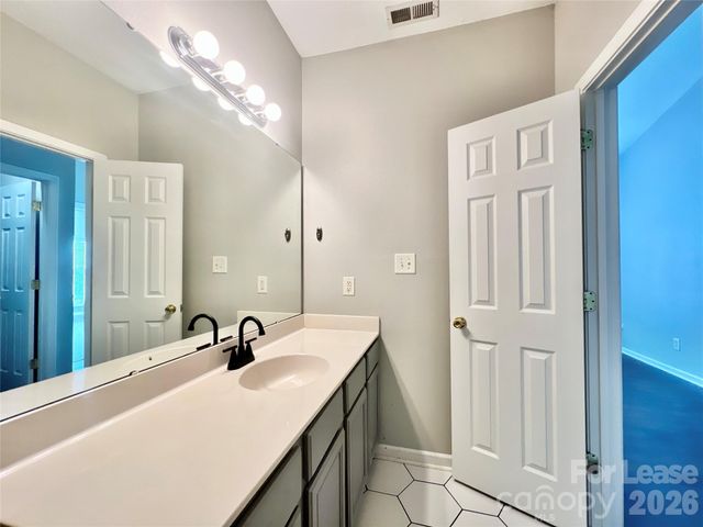 119 Ross Moore Avenue, Charlotte, NC 28205