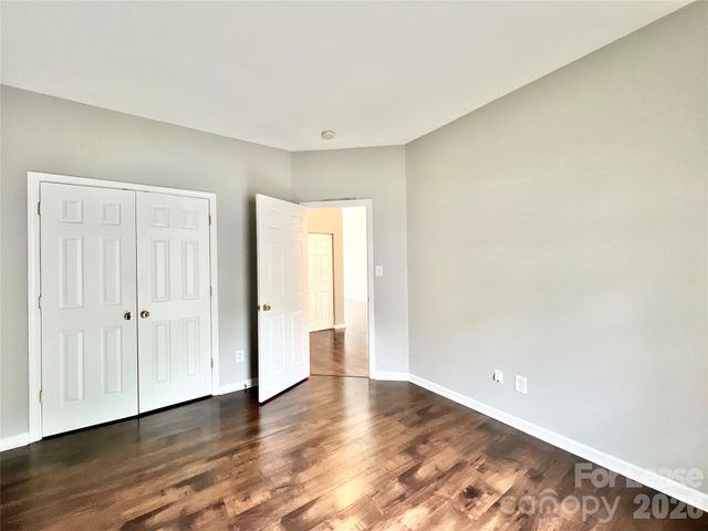 119 Ross Moore Avenue, Charlotte, NC 28205