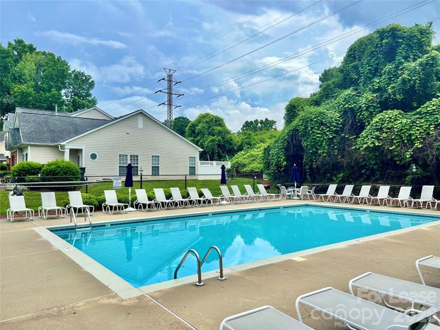 119 Ross Moore Avenue, Charlotte, NC 28205
