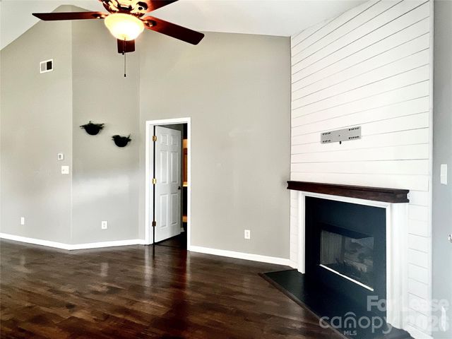 119 Ross Moore Avenue, Charlotte, NC 28205