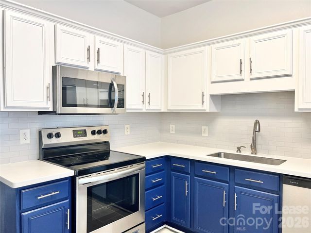 119 Ross Moore Avenue, Charlotte, NC 28205
