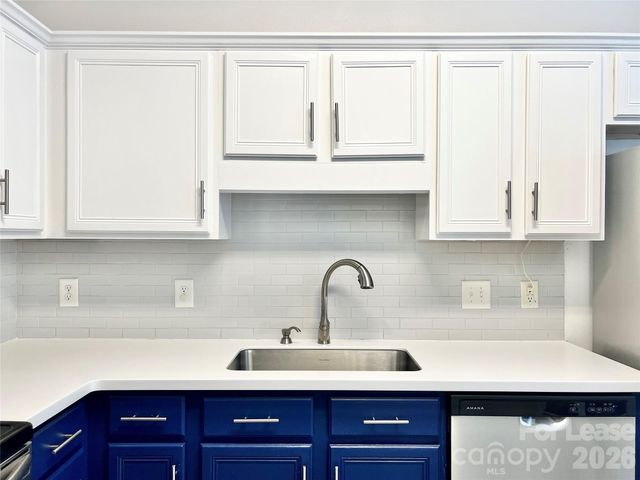 119 Ross Moore Avenue, Charlotte, NC 28205
