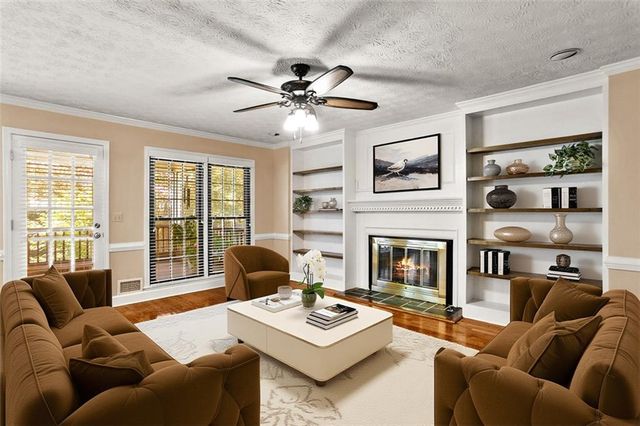 2209 Concord Square NE, Marietta, GA 30062