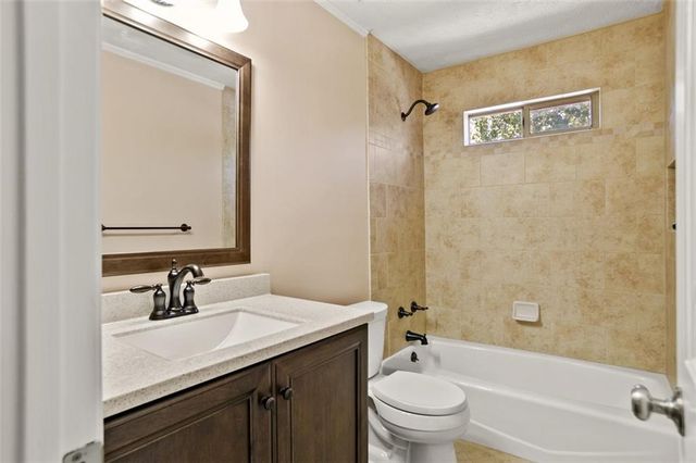 2209 Concord Square NE, Marietta, GA 30062