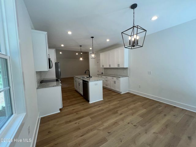 912 Thrush Drive, Vass, NC 28394