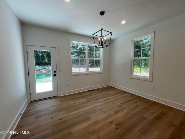 912 Thrush Drive, Vass, NC 28394