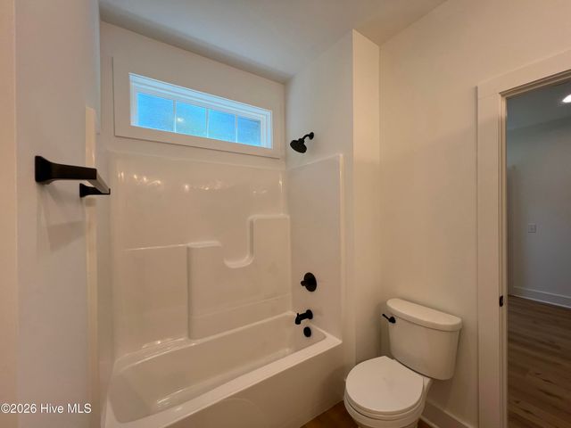 912 Thrush Drive, Vass, NC 28394