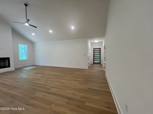 912 Thrush Drive, Vass, NC 28394
