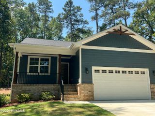912 Thrush Drive, Vass, NC 28394