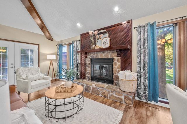 2421 S Yellowstone St #2103, Wichita, KS 67215