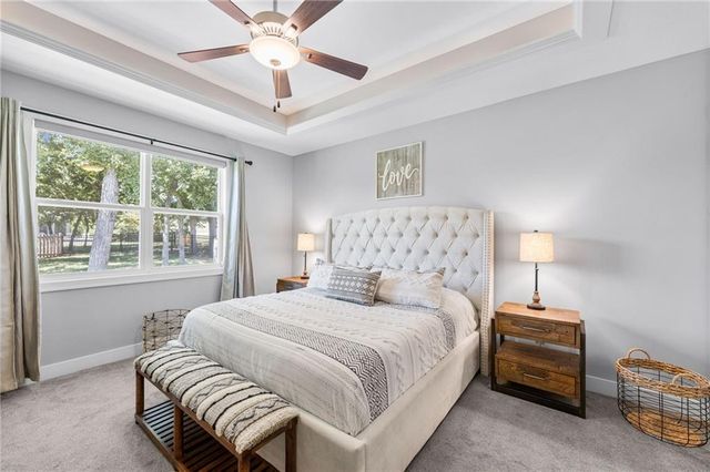 12526 S Hedge Court, Olathe, KS 66061