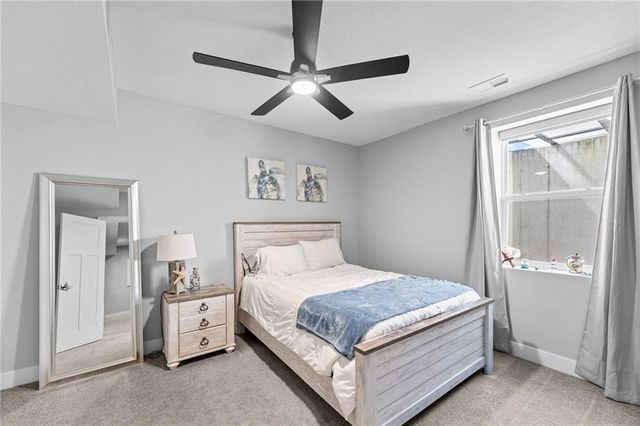 12526 S Hedge Court, Olathe, KS 66061