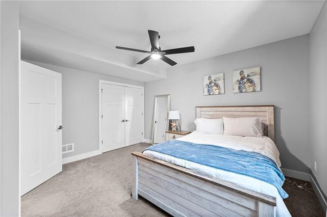 12526 S Hedge Court, Olathe, KS 66061