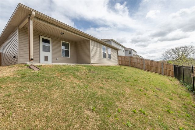 899 Sparrow, Fayetteville, AR 72701