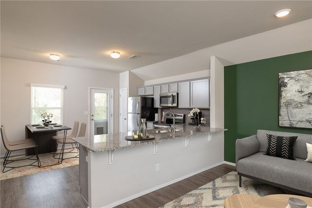 899 Sparrow, Fayetteville, AR 72701