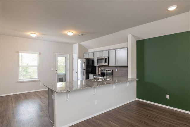 899 Sparrow, Fayetteville, AR 72701