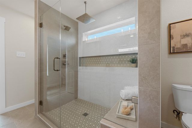 125 Ivy Lane, Hewitt, TX 76643