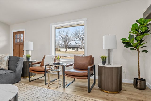 125 Ivy Lane, Hewitt, TX 76643