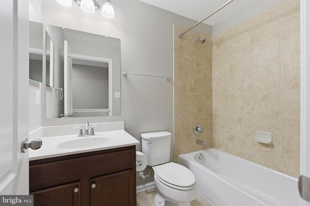 652 WARBLERS PERCH WAY, Glen Burnie, MD 21060