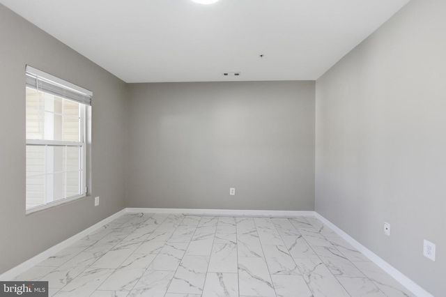 652 WARBLERS PERCH WAY, Glen Burnie, MD 21060