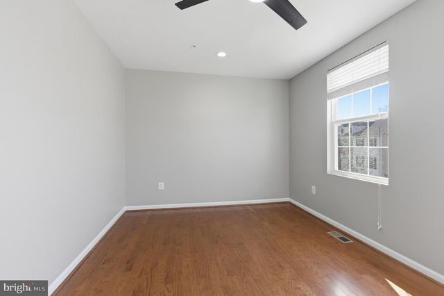 652 WARBLERS PERCH WAY, Glen Burnie, MD 21060