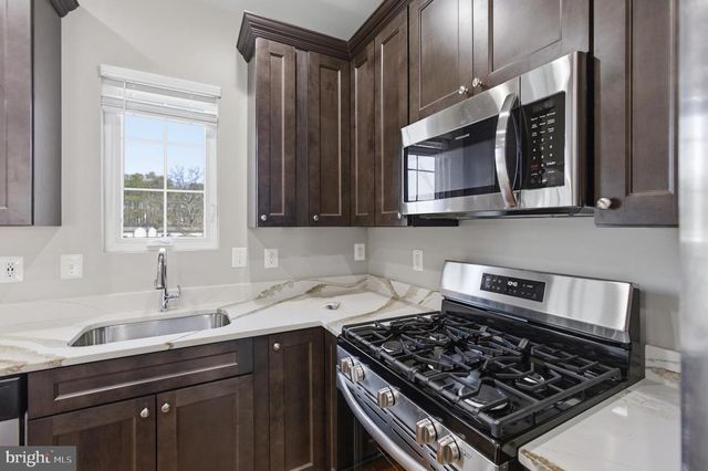 652 WARBLERS PERCH WAY, Glen Burnie, MD 21060