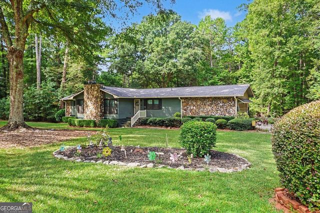 63 Palmetto Pines Road, Palmetto, GA 30268