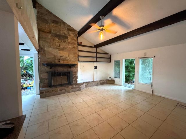 8975 Burma Road, West Palm Beach, FL 33403