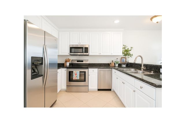 115 Pond Apple Lane 105, Jupiter, FL 33458