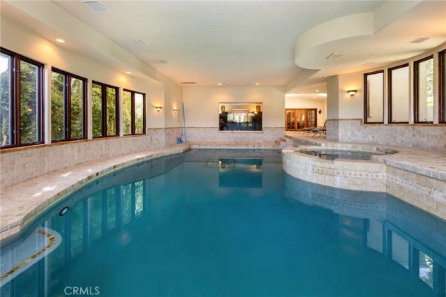 3653 Shannon, Los Angeles, CA 90027