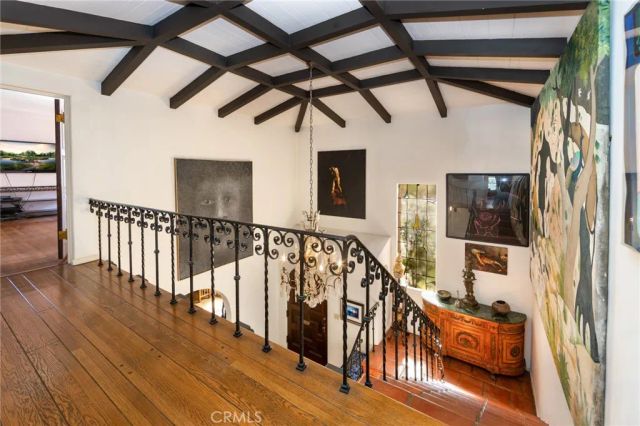 3653 Shannon, Los Angeles, CA 90027