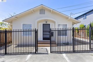 2215 E 29th Street, Oakland, CA 94606