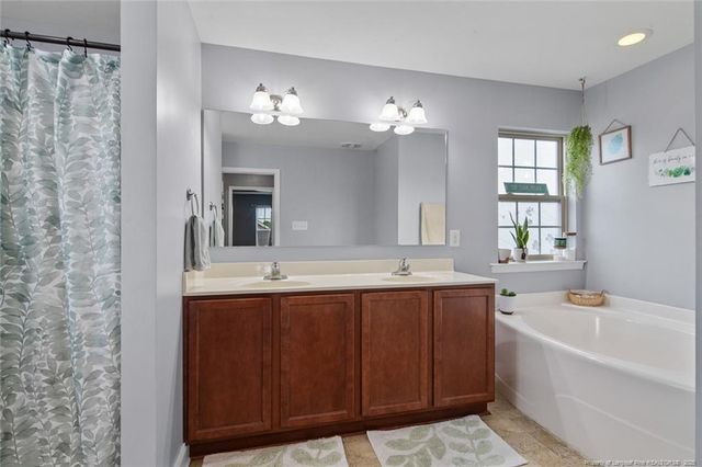 424 Scipio Court, Hope Mills, NC 28348