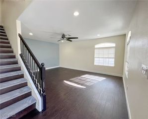 3910 Starfield Lane, Las Vegas, NV 89147