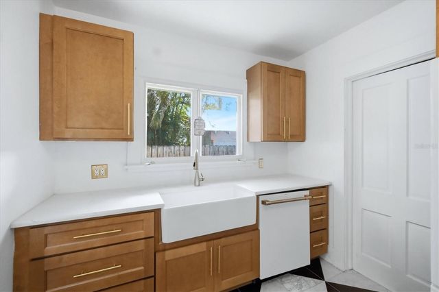 1309 13TH AVENUE W, Bradenton, FL 34205